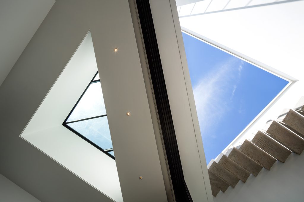 baan moom 12 skylight