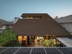 roof house 04