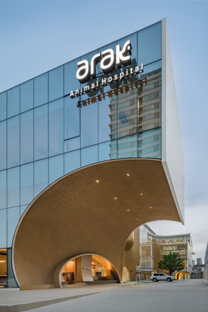 arak 04 cover 1 scaled