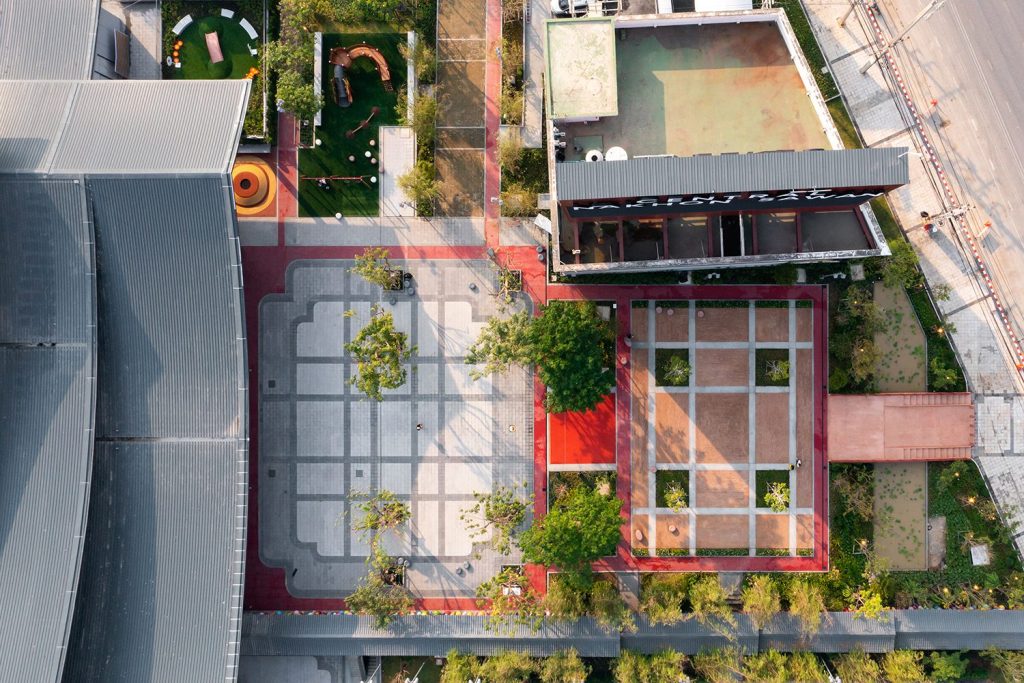 central nakhon sawan 05