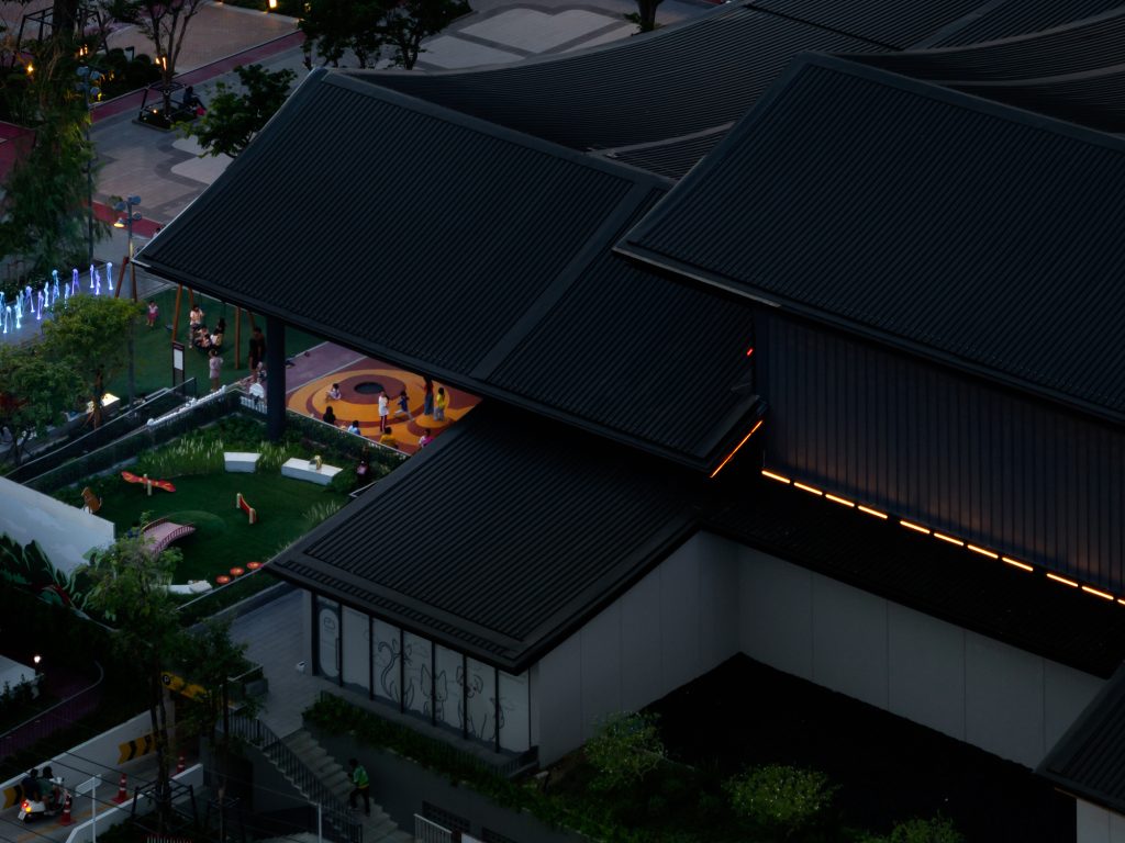 central nakhon sawan 07