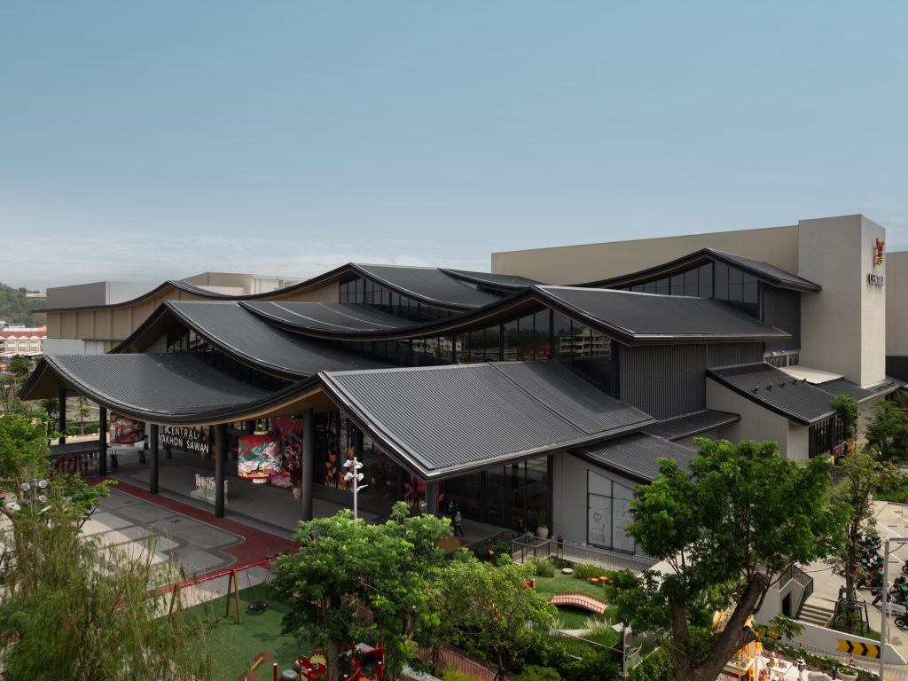 central nakhon sawan 10