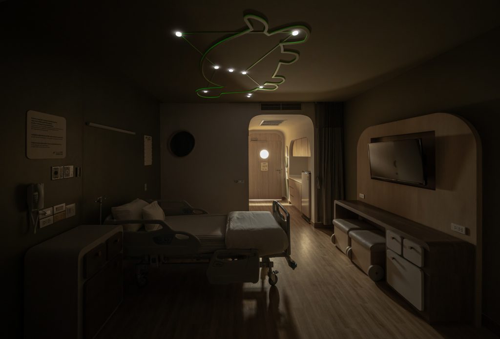 ekh 44 ipd light off