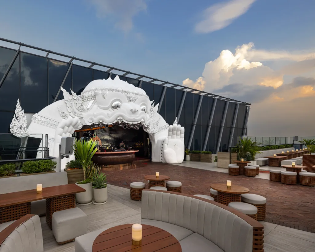 akara sky hanuman hanuman rooftop garden 08.webp